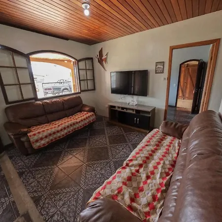 Casa Espacosa Em Matinhos Exterior foto